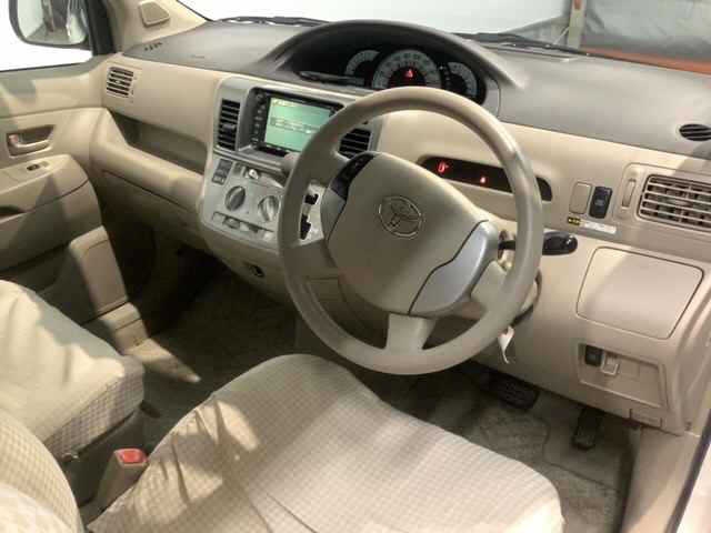 TOYOTA RAUM