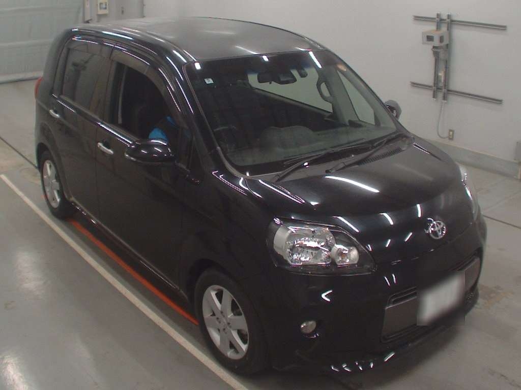 TOYOTA PORTE
