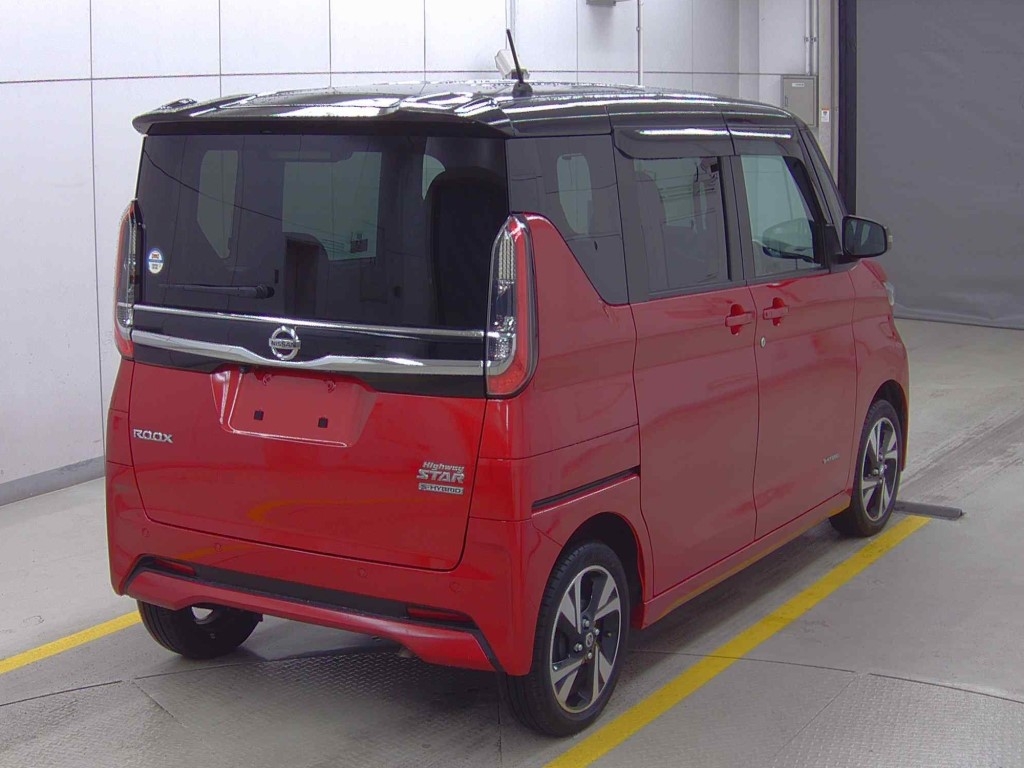 NISSAN ROOX