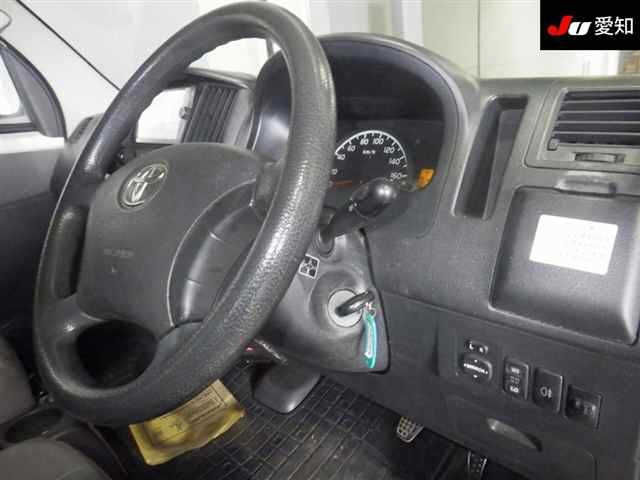 TOYOTA LITE ACE