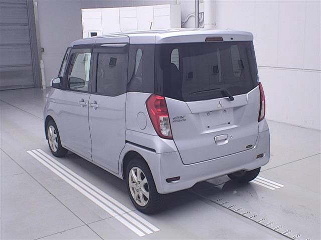 MITSUBISHI EK SPACE