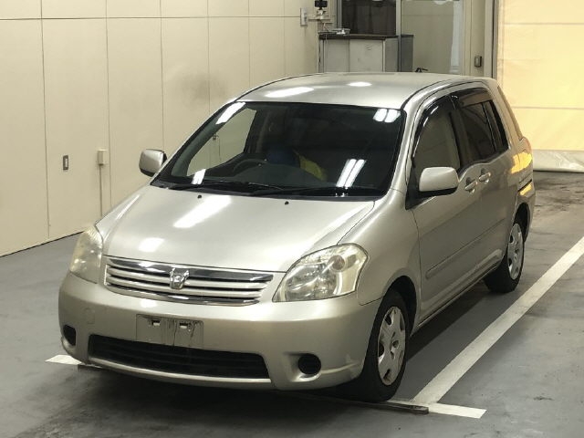 TOYOTA RAUM
