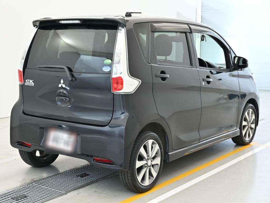 MITSUBISHI EK CUSTOM