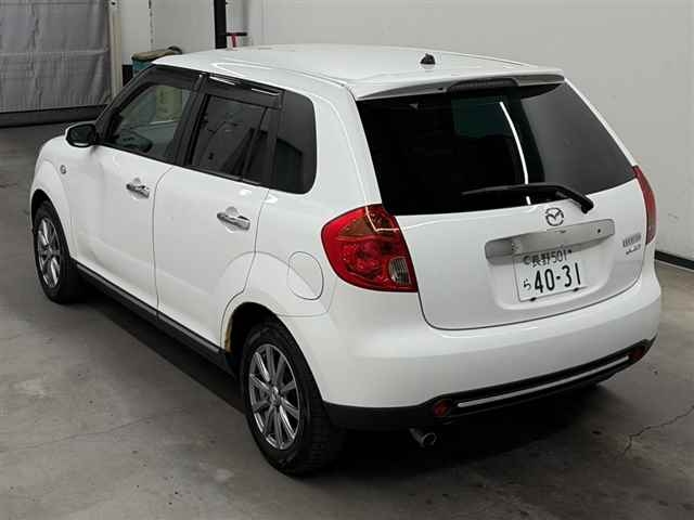 MAZDA VERISA
