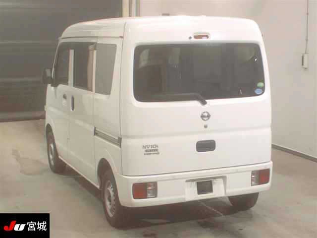 NISSAN NV100 CLIPPER