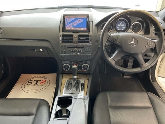 MERCEDES-BENZ C-CLASS