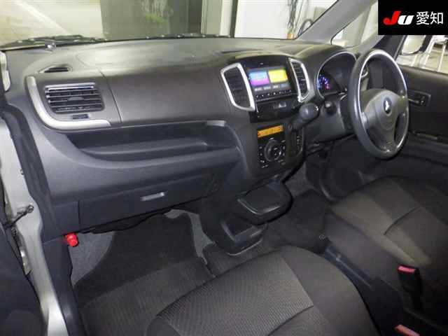 MITSUBISHI DELICA D:2