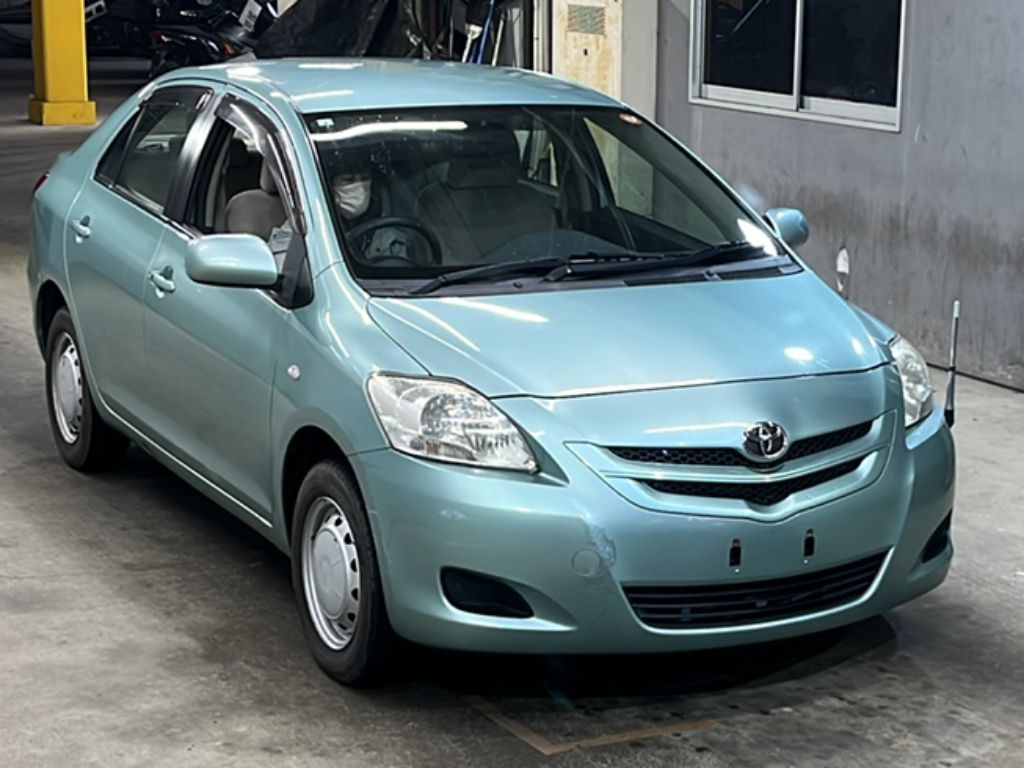 TOYOTA BELTA