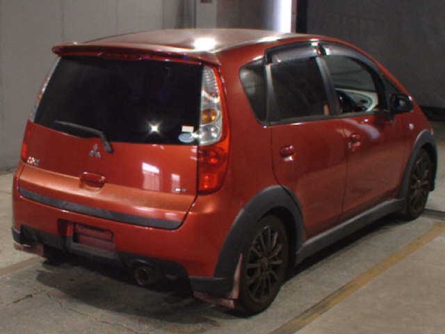 MITSUBISHI COLT