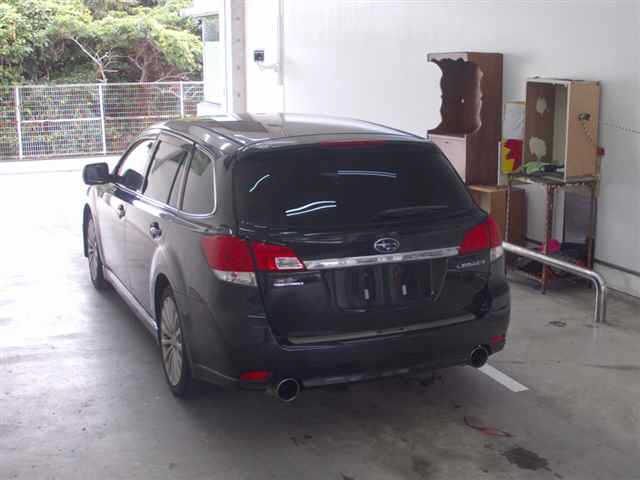 SUBARU LEGACY