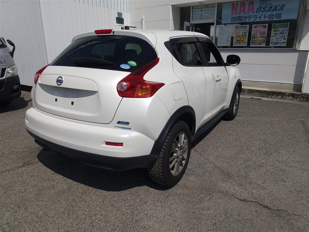 NISSAN JUKE