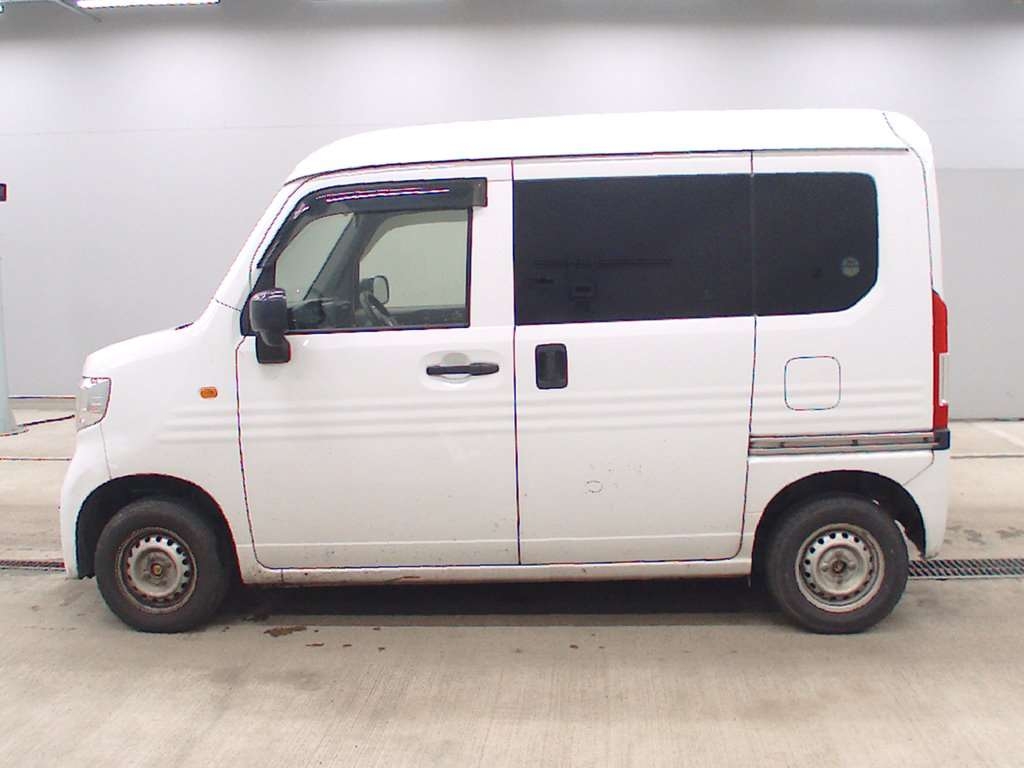 HONDA N-VAN