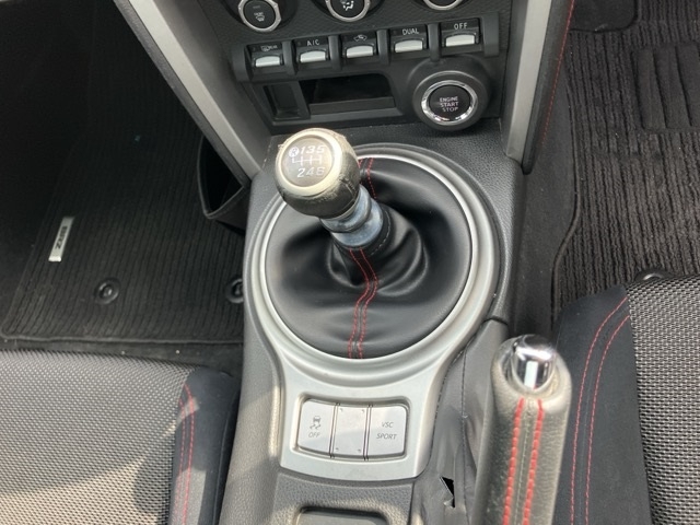 SUBARU BRZ