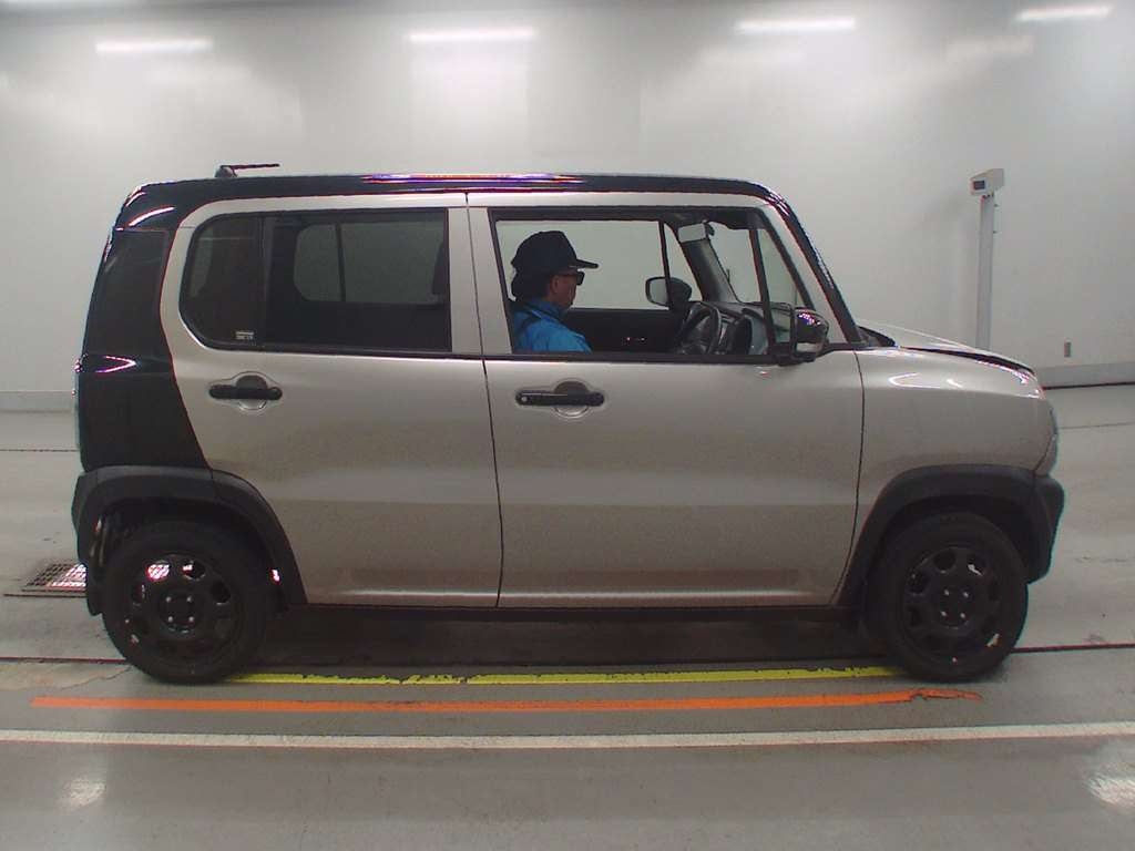 MAZDA FLAIR CROSSOVER
