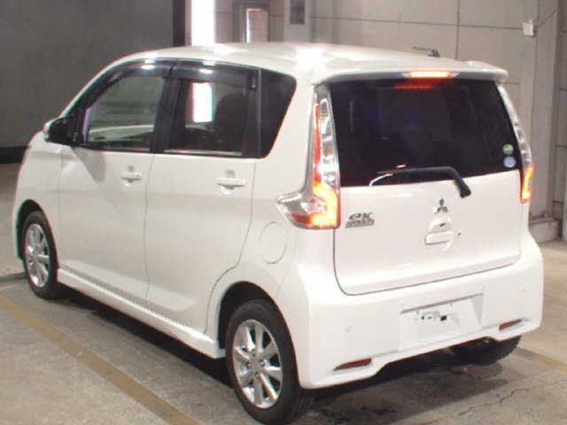 MITSUBISHI EK CUSTOM