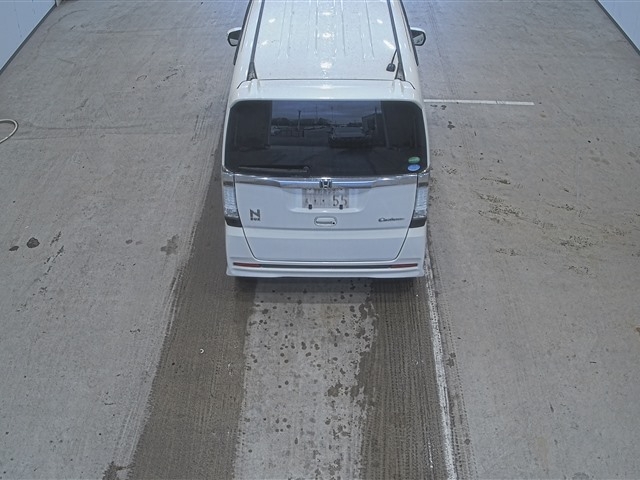HONDA N-BOX+