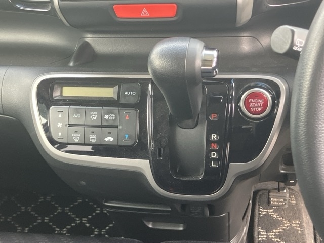 HONDA N-BOX+