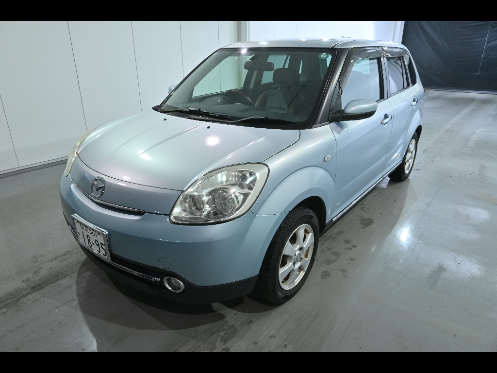 MAZDA VERISA