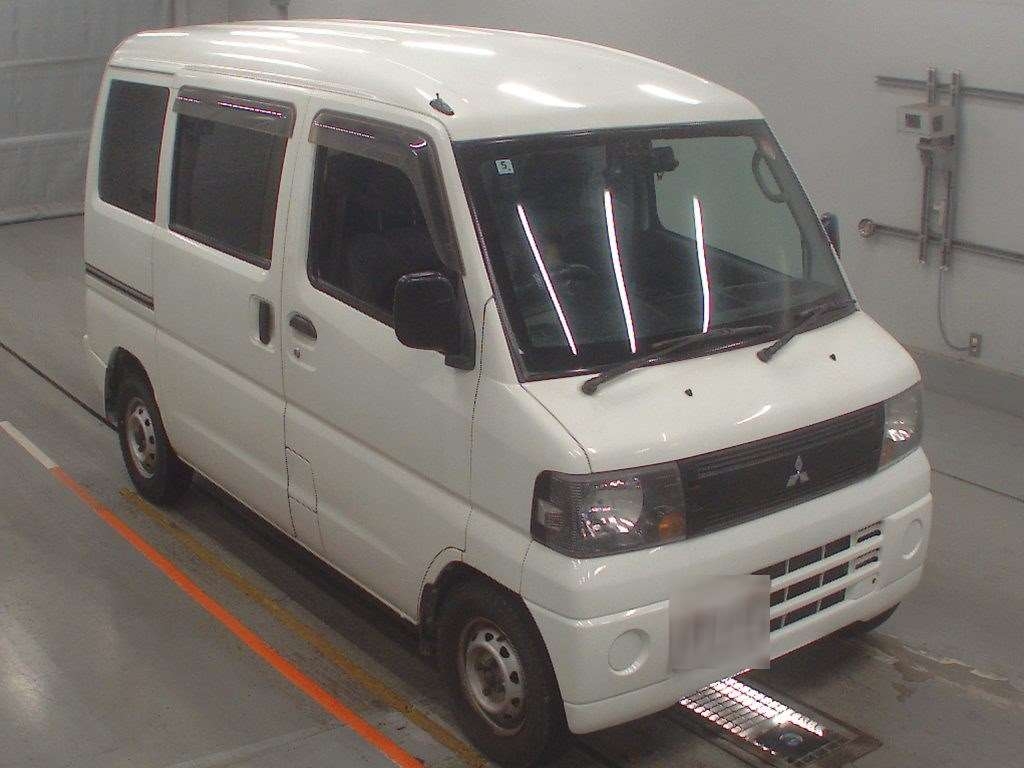 MITSUBISHI MINICAB