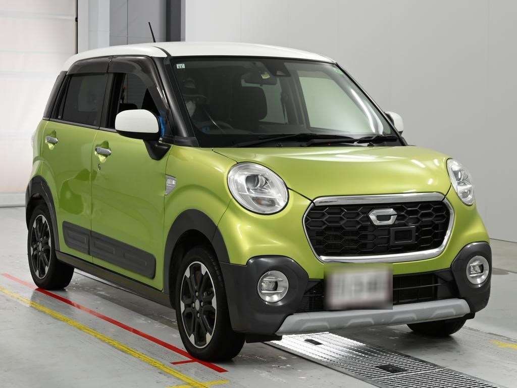DAIHATSU CAST