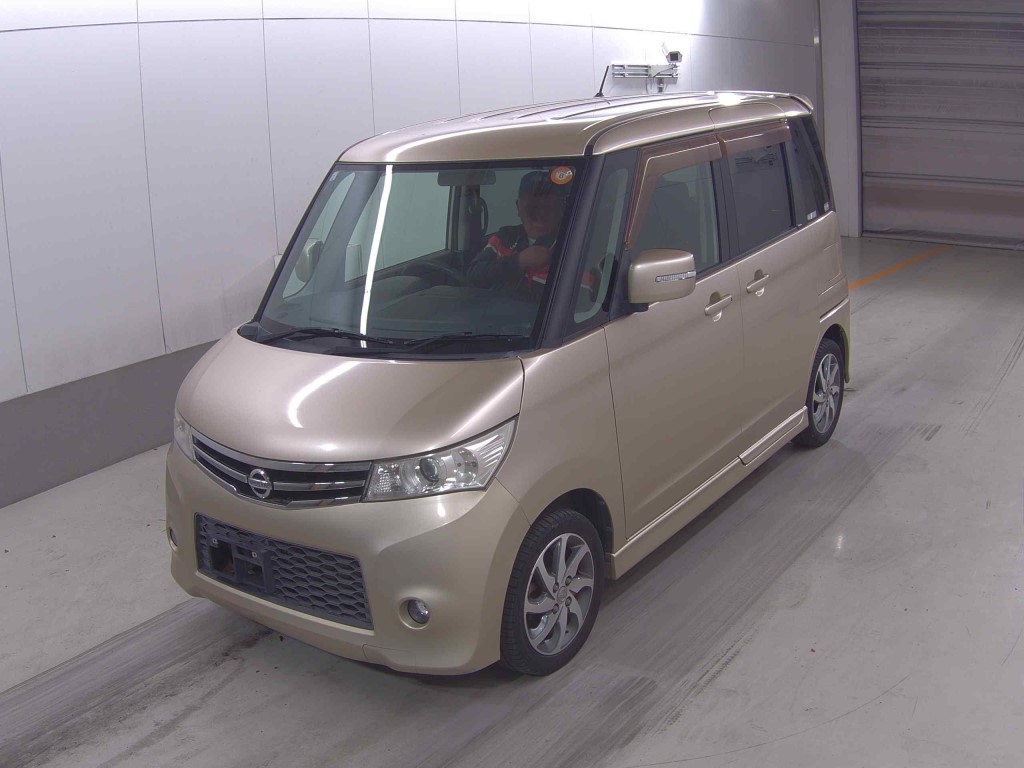 NISSAN ROOX