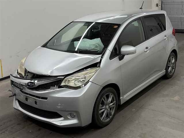 SUBARU TREZIA
