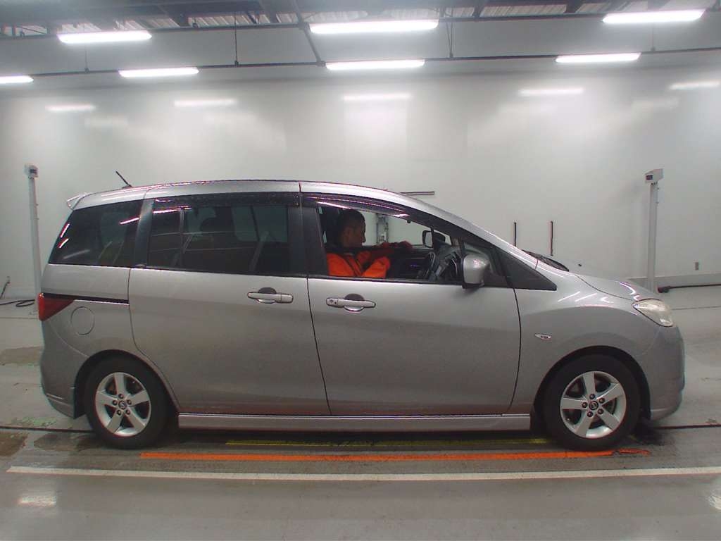 NISSAN LAFESTA