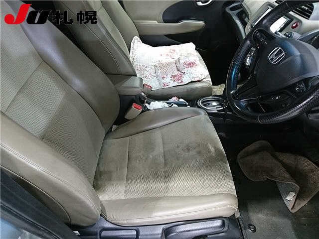 HONDA FIT SHUTTLE