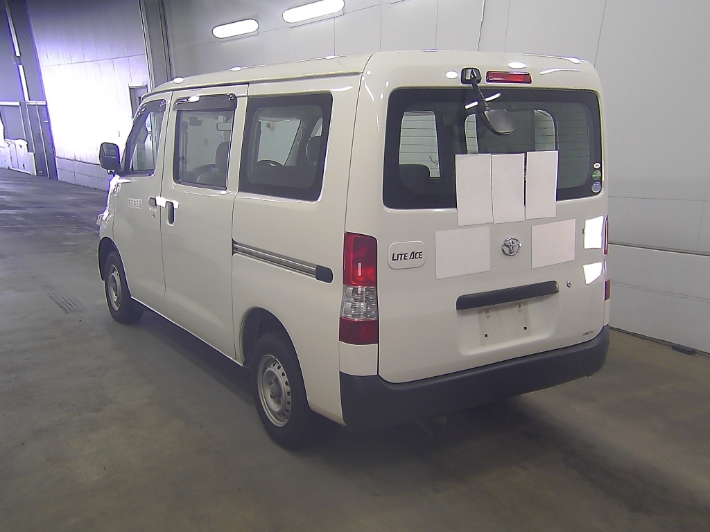 TOYOTA LITE ACE