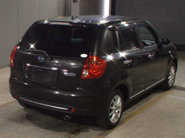 MAZDA VERISA