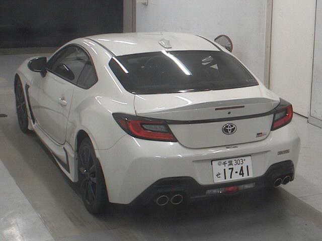 TOYOTA GR 86