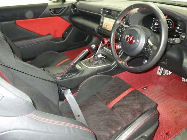 TOYOTA GR 86