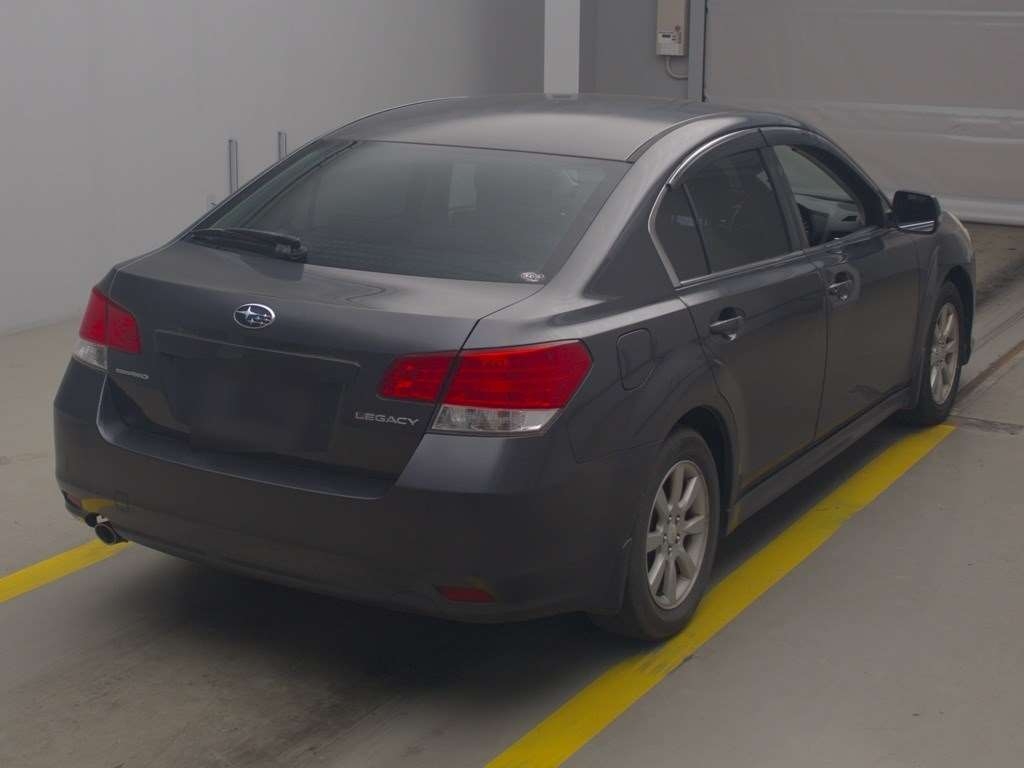 SUBARU LEGACY B4