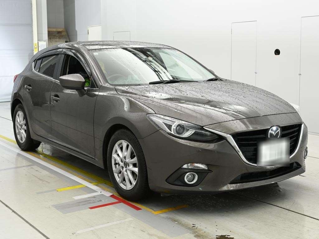 MAZDA AXELA