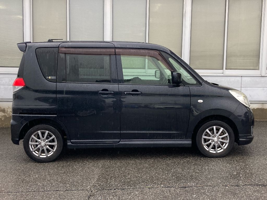 MITSUBISHI DELICA D:2
