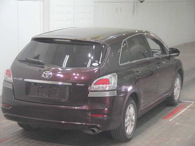 TOYOTA MARK X ZIO