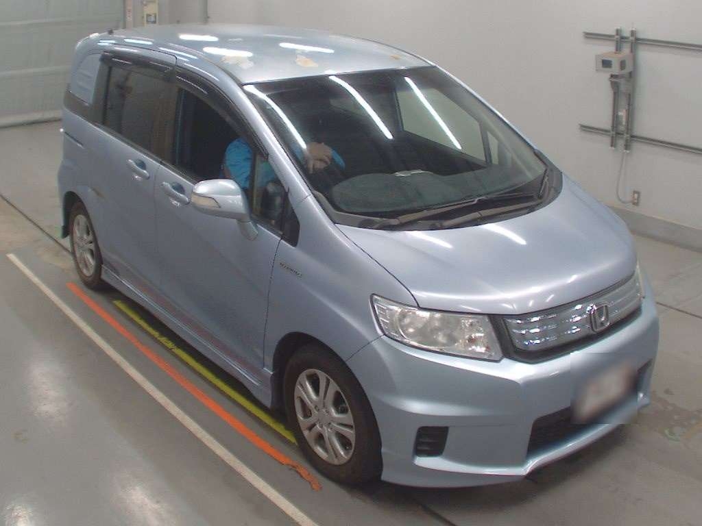 HONDA FREED