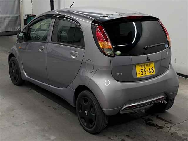 MITSUBISHI I