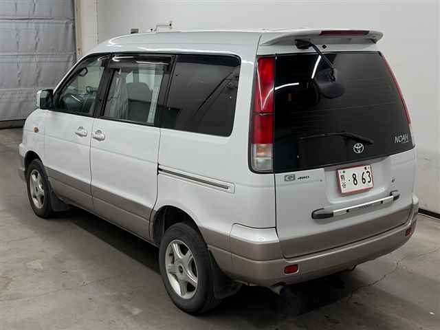 TOYOTA LITE ACE NOAH