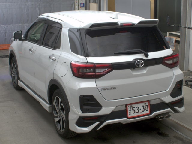 TOYOTA RAIZE