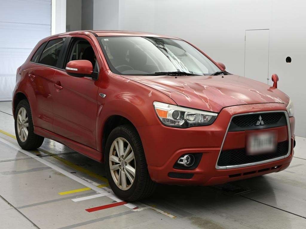 MITSUBISHI RVR