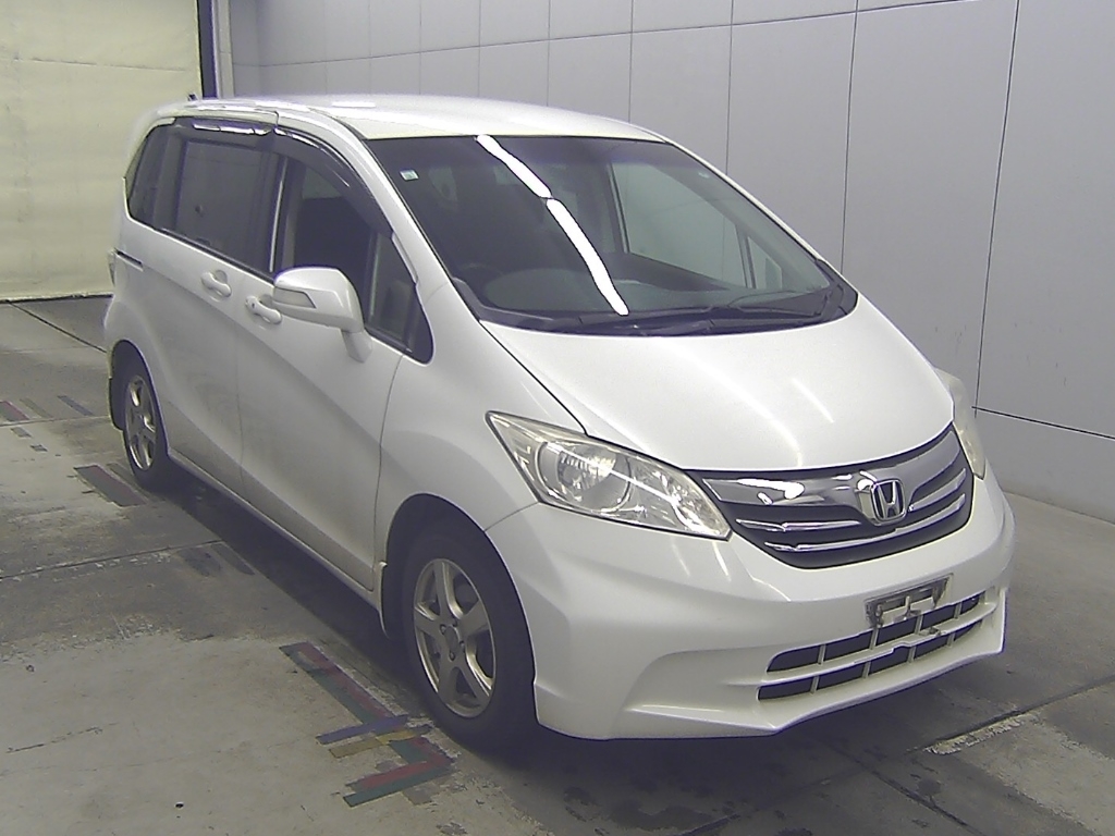 HONDA FREED