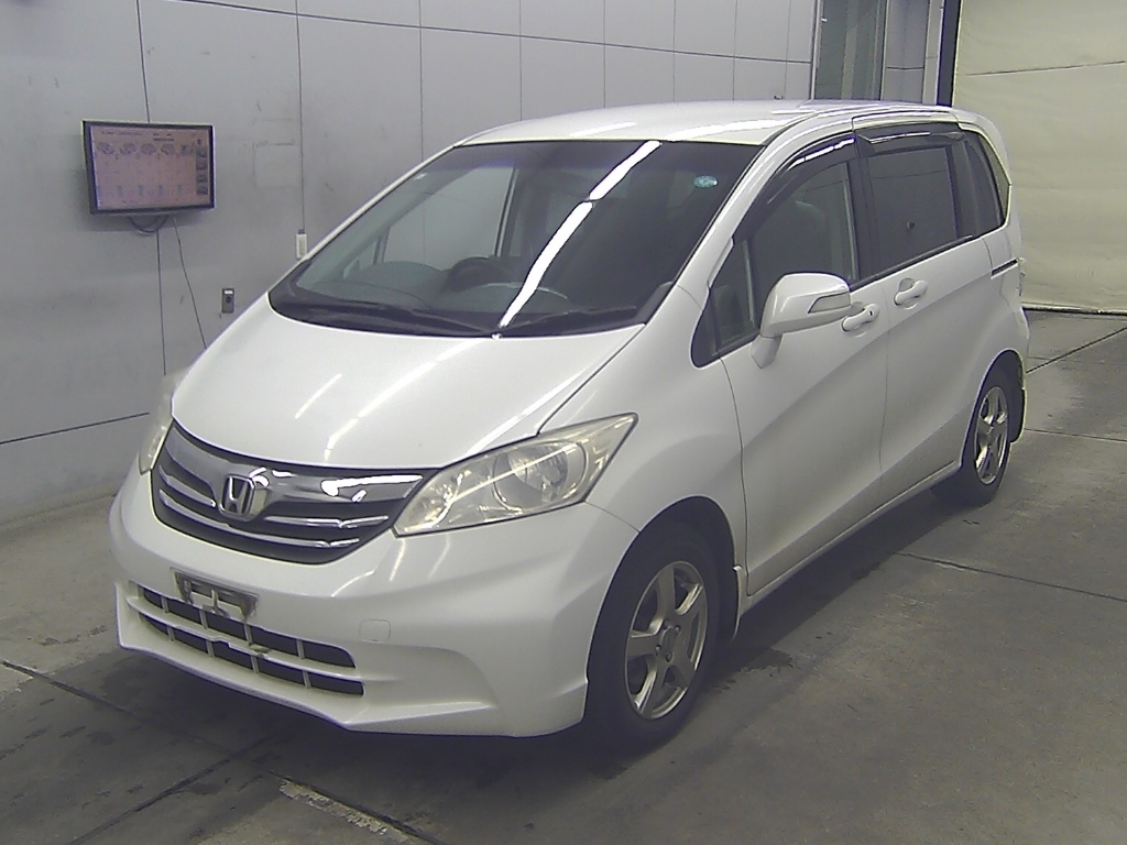 HONDA FREED
