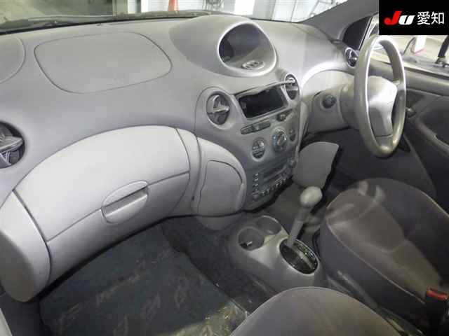 TOYOTA PLATZ