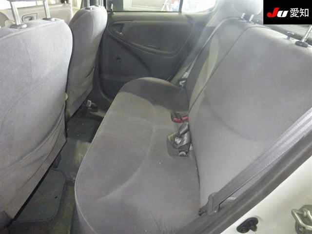 TOYOTA PLATZ