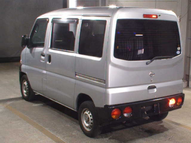 NISSAN CLIPPER