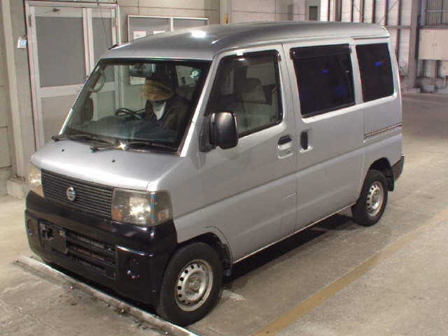 NISSAN CLIPPER