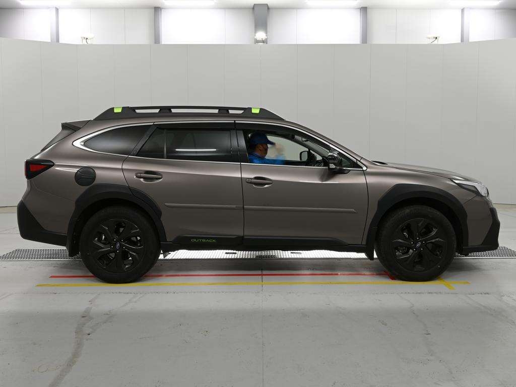 SUBARU OUTBACK