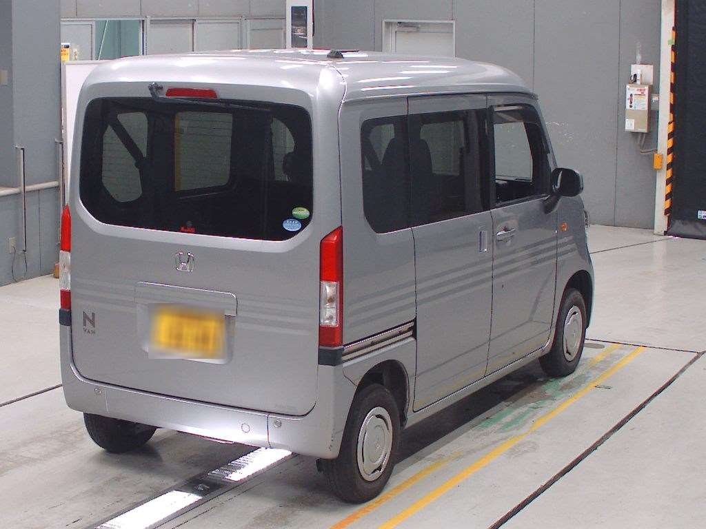 HONDA N-VAN