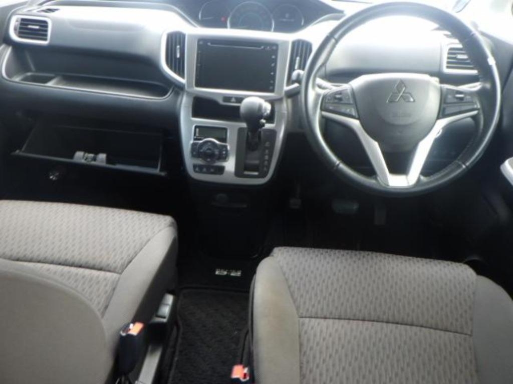 MITSUBISHI DELICA D:2